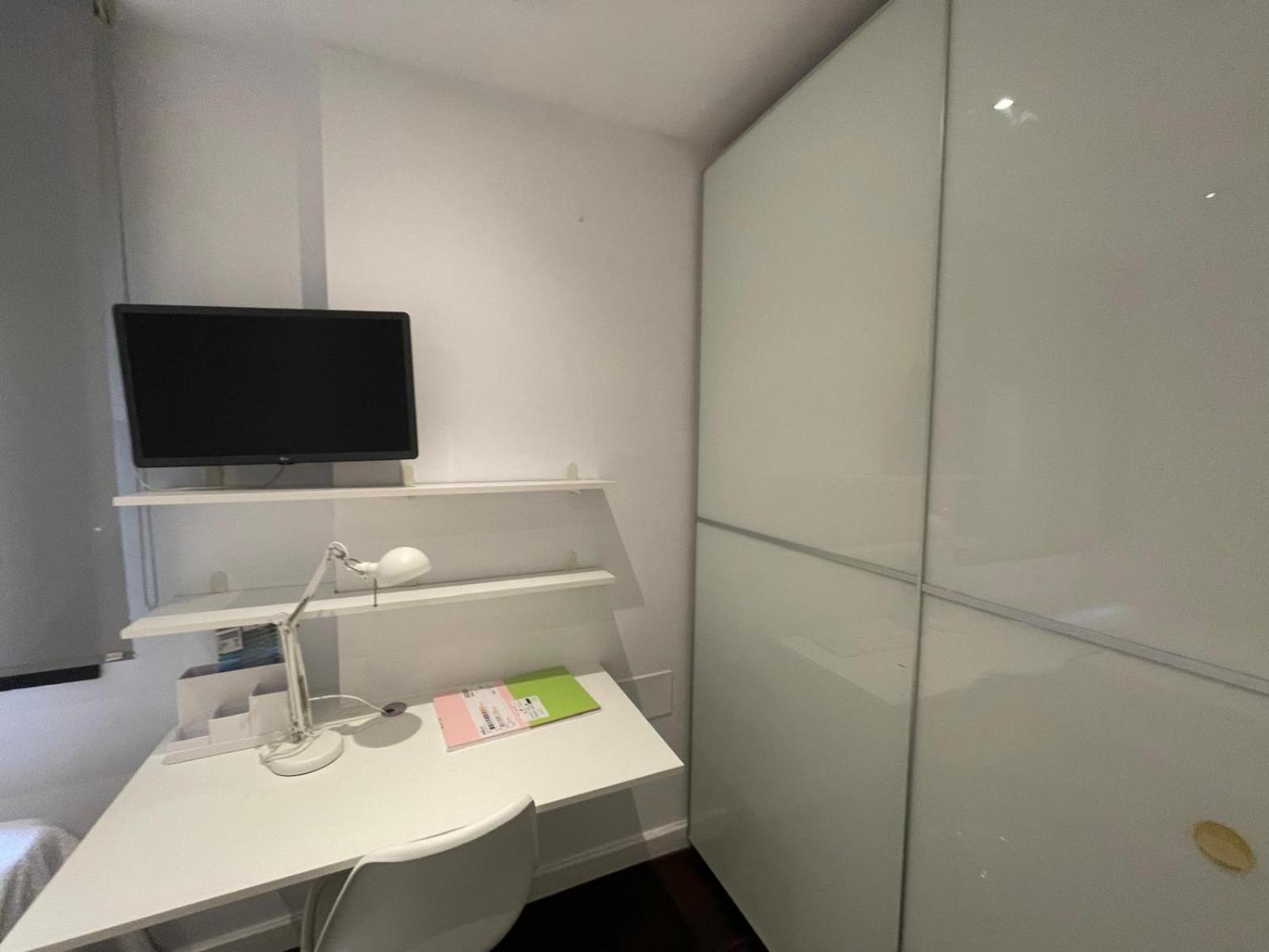 Moderno Apartamento Con Plaza De Garaje En Pleno Centro De Almería Esterno foto